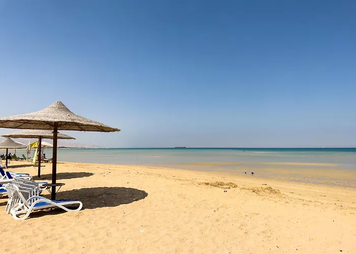 Villa Luxury 4bdr With Private Garden L Einbay Sokhna