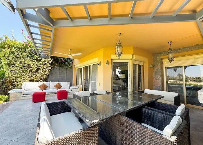Luxury 4bdr With Private Garden L Einbay Sokhna Villa