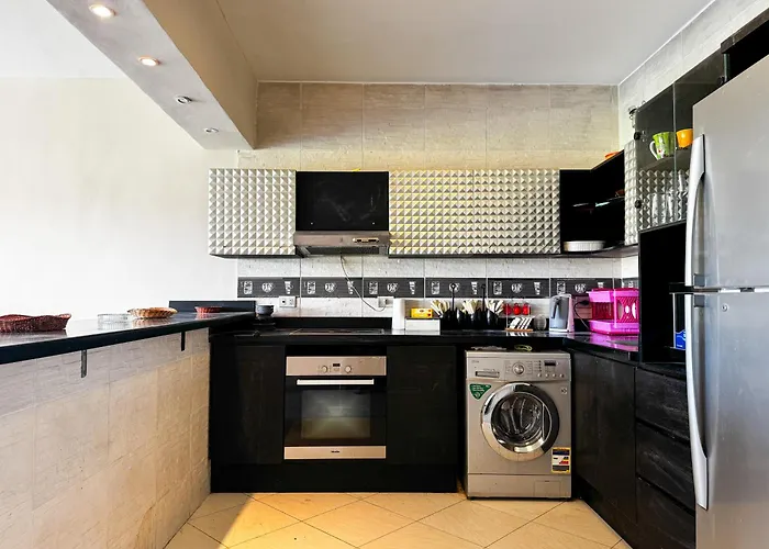 Luxury 4bdr With Private Garden L Einbay Sokhna *